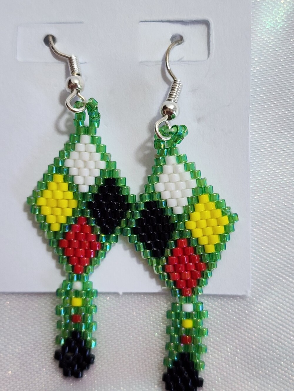 Handmade Green Beaded Diamond Drop Earrings - Multicolor Pattern Native American